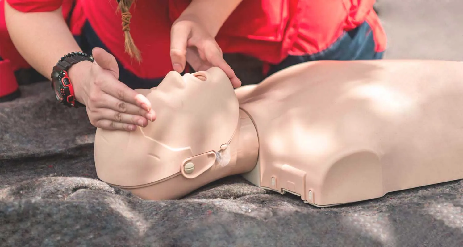 Оказание первой помощи пострадавшим