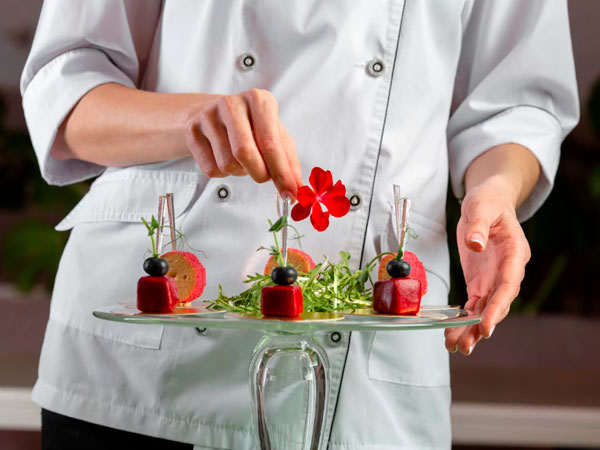 Кейтеринг будущего. Тренды, сервис и эффективные коммуникации